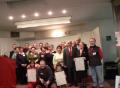 Il direttivo dell’Associazione “Vatra Arbëreshe” di Chieri (TO) con i premiati della 7^ edizione del concorso“Premio Principe Giorgio Castriota Skanderbeg” anno 2007